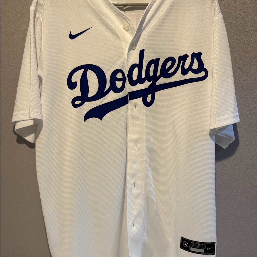 SOLD!Nike White and Blue Dodgers Men's Jersey Ohtani